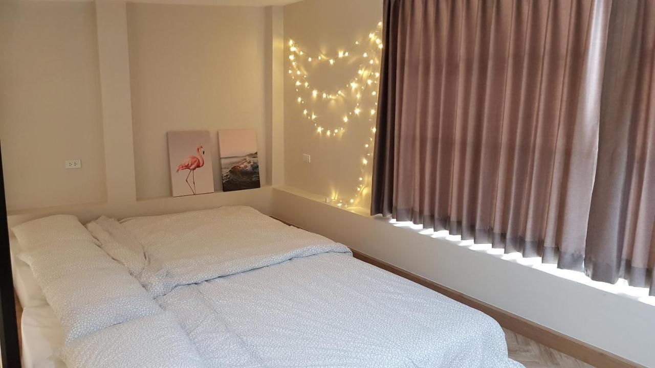 Tidjai Bangkok Hostel Bagian luar foto