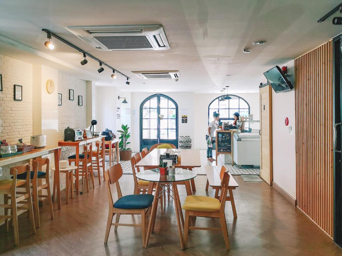 Tidjai Bangkok Hostel Bagian luar foto